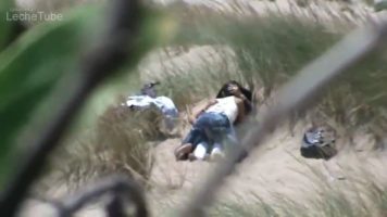Marocain couple having sex outdoors