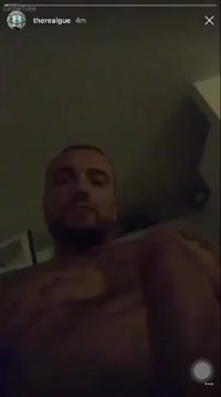 Video porno xxx intimo di Gue pequeno che si