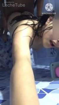 Mi Novio Entra Mientras me Estoy Duchando y me Pone a Gemir Bien Duro