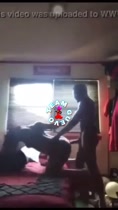 Este tipo es le final singando solo mira la manera de el follar