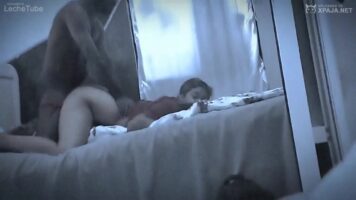 Al paso que hay gente en la casa y nos pueden escuchar singando