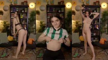 Lilmochidoll Leaked Striptease With Titties Bouncing